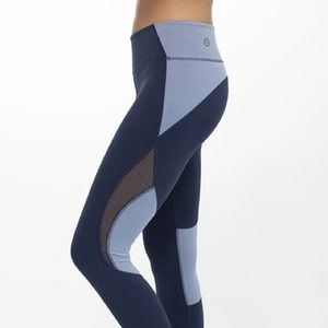 Tasc Sprinter II 7/8 Legging in Galaxy Blue